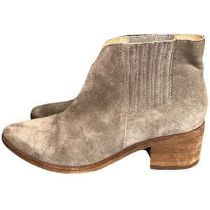 Madewell Shoes Womens 11 Taupe Chelsea Ankle Bootie Suede Leather Y2K Office